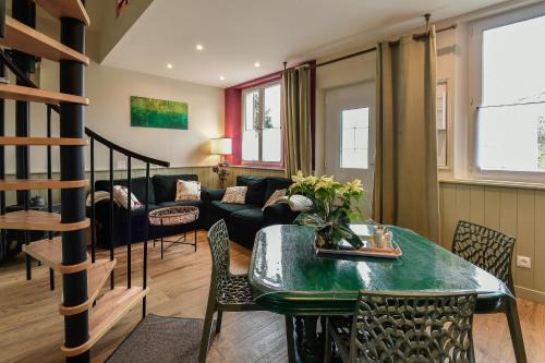 Cahon House | The Little Cottage