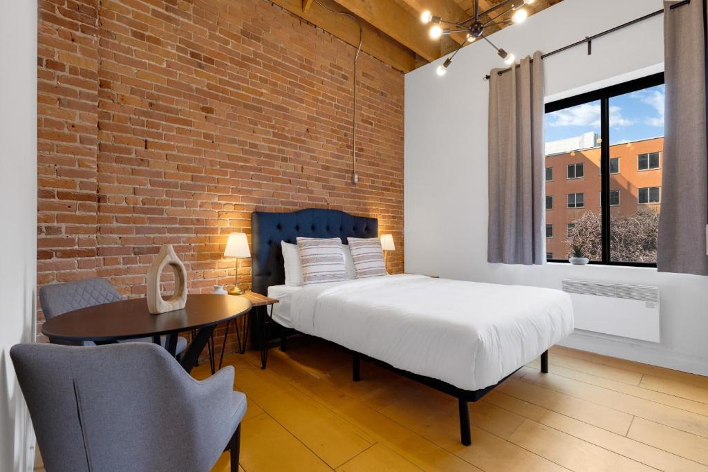 Cite Multimedia Hostel | The Little Prince Rooms-Old Montreal