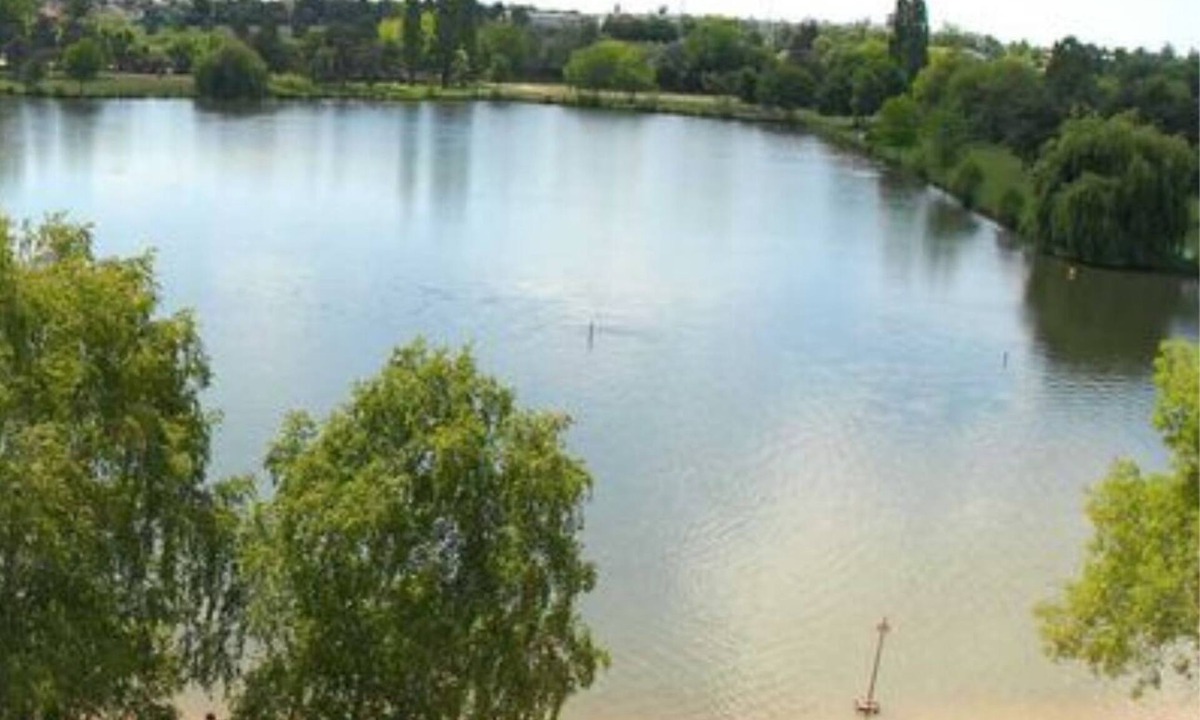 Chateauroux Apartment | The Little Sailor - Cozy - Wireless - Near Downtown