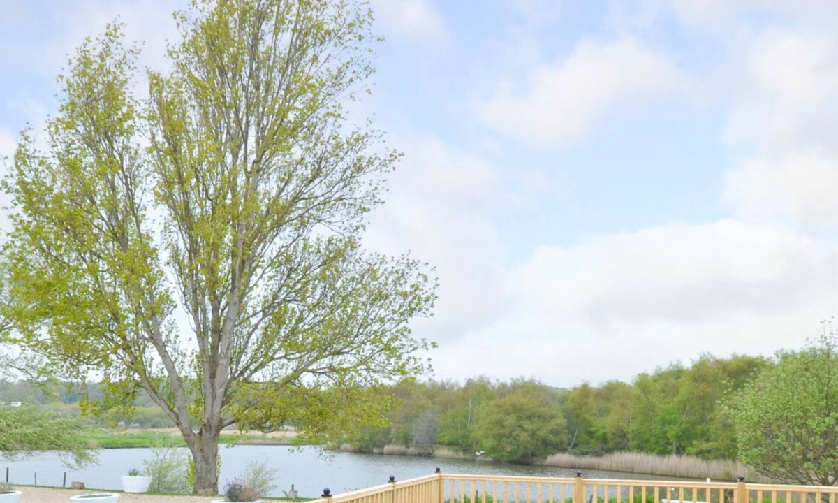 Nettlestone Ski Chalet | The Lobster Pot