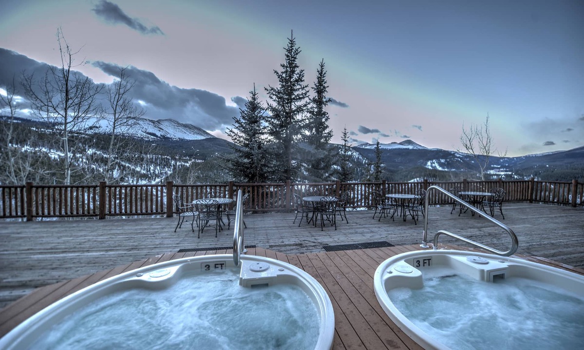 Baldy Mountain Hotel | The Lodge at Breckenridge