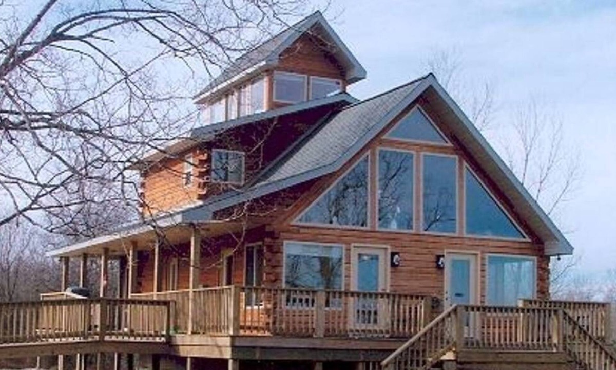 Magnet Cabin | The Lodge at Buzzard's Roost