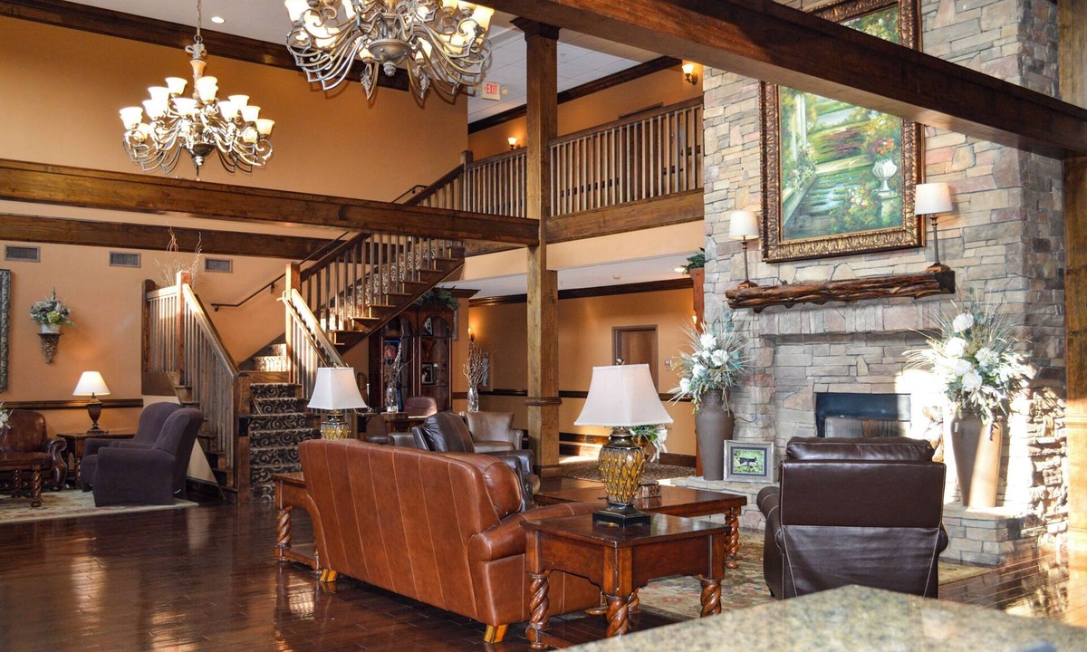 Flat Rock Hotel | The Lodge at Flat Rock
