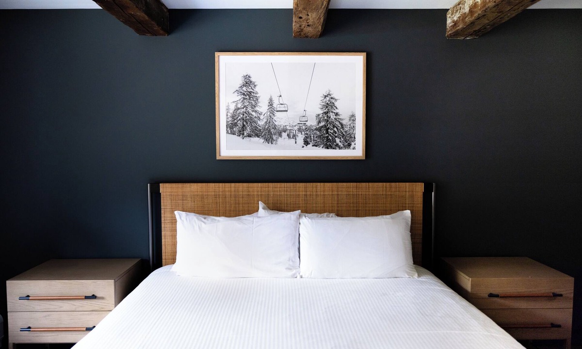 Warren Hotel | The Lodge at Lincoln Peak