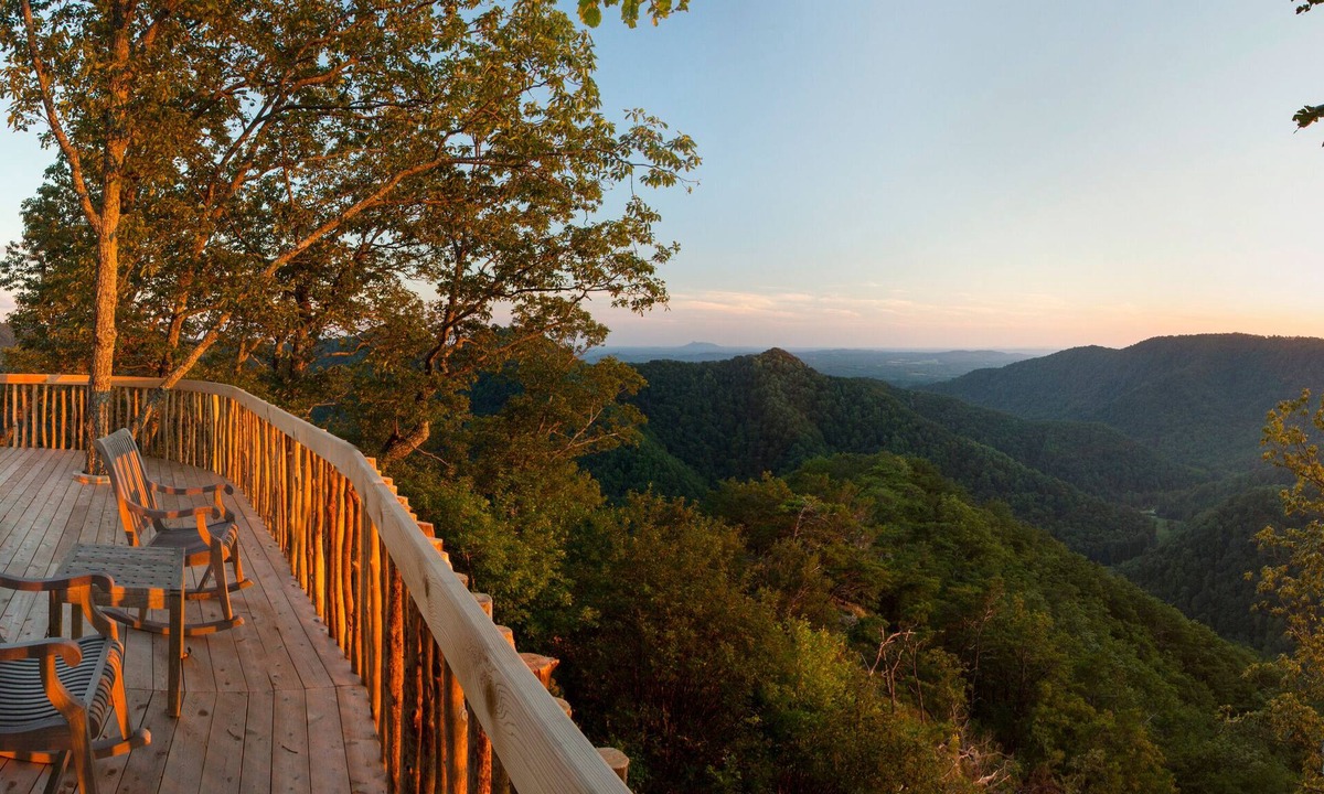 Vesta Cabin | The Lodge at Primland, Auberge Collection