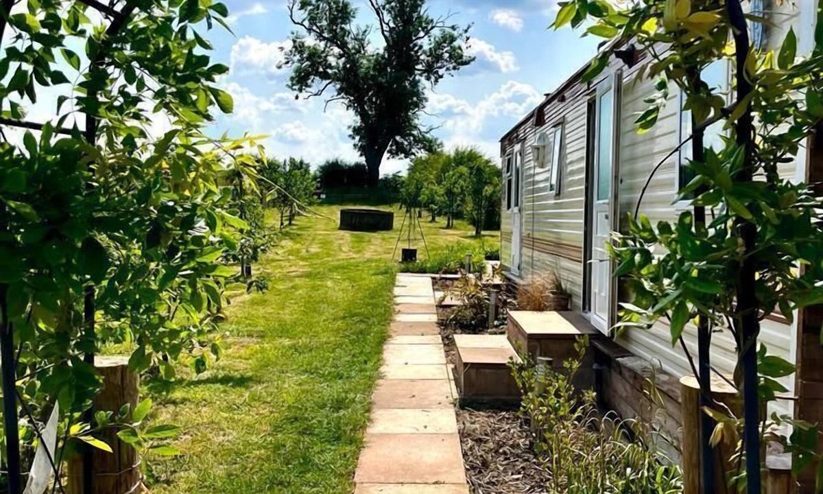 Aston on Trent Apartment | The Lodge at Woodland Forge