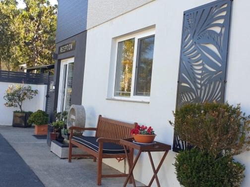 Broulee Hotel | The Lodge Broulee