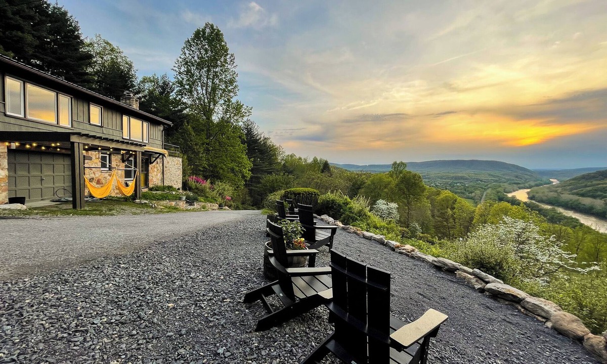 Morgan County Cabin | + the Lodge+ @ Camp Potomac Peak