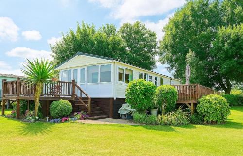 Dinas Cross House | The Lodge