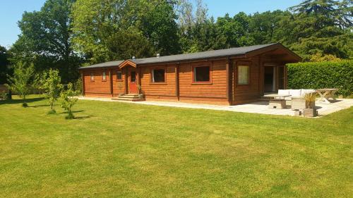 Pulborough House | The Lodge