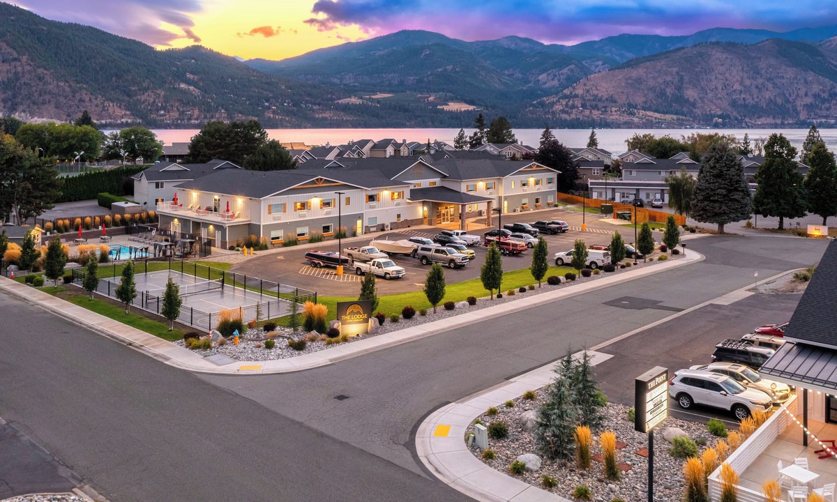 Wapato Point Hotel | The Lodge Lake Chelan