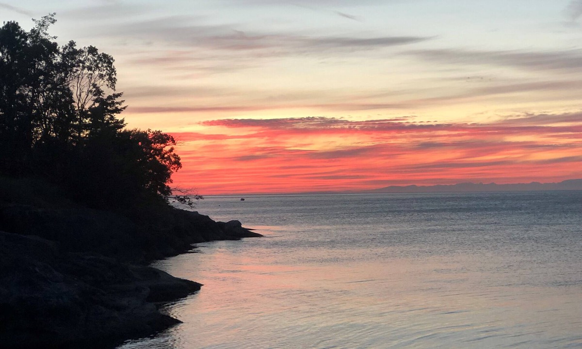 Lummi Island House | The Lodge on Lummi