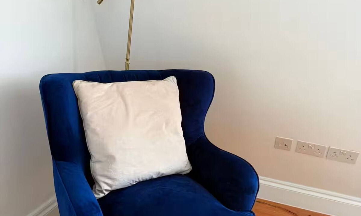 Bath Apartment | The Loft @ 2 Bath Street