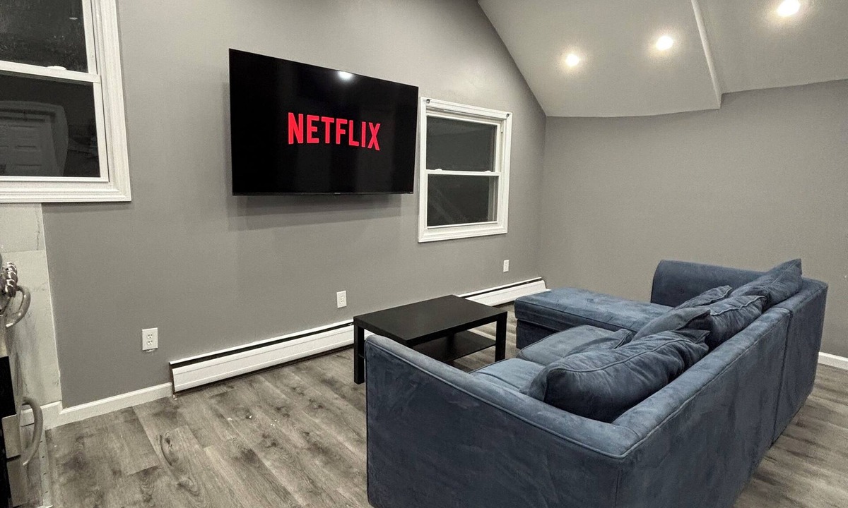 Weequahic Apartment | The Loft 2 Bedroom apartment