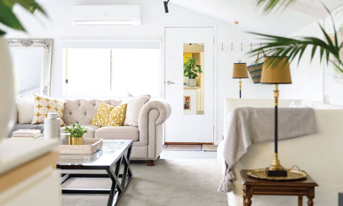 Glenlyon Apartment | The Loft Summary: The