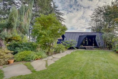 West Hills House | The Loft