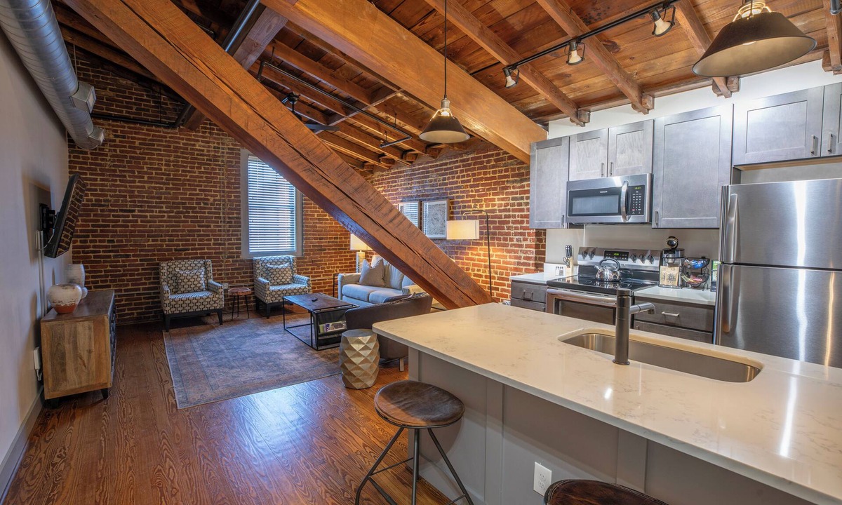 Salem Hotel | The Lofts at Downtown Salem