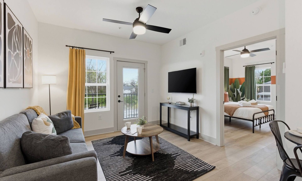 Murfreesboro Apartment | The Lofts On Maney