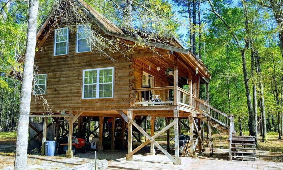 Claxton House | The Log Cabin on the Canoochee River
