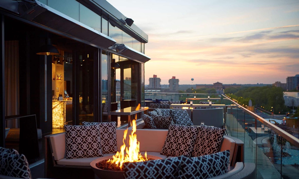 Logan Square Hotel | The Logan Philadelphia, Curio Collection by Hilton