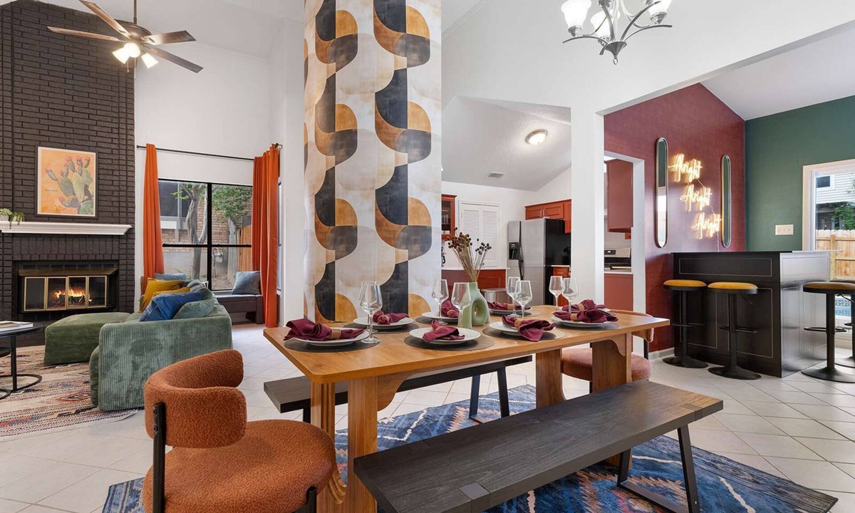 Wells Branch House | The Lone Star Oasis Pool, Karaoke, & Game Room