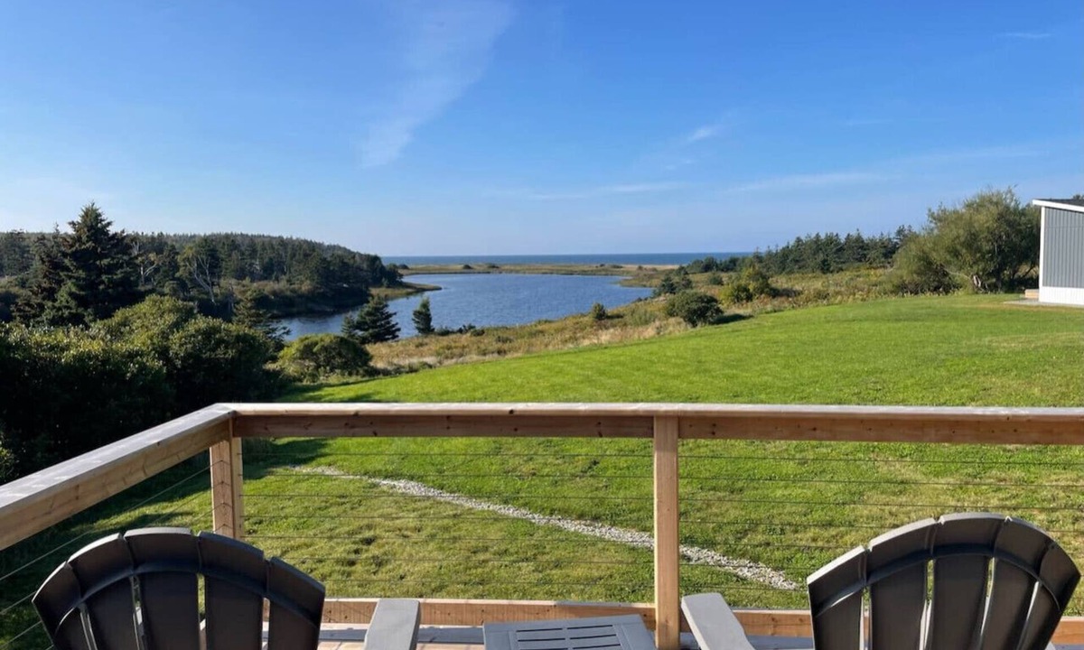 Colindale Cottage | The Lookout - Executive Class, Accessible Mini Villa