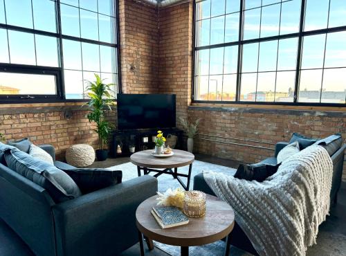 Canal Park Apartment | The Luxe Loft Boho Chic