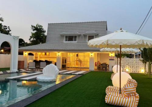 Klebang Besar Villa | The Luxurious 2080 Casa Villa