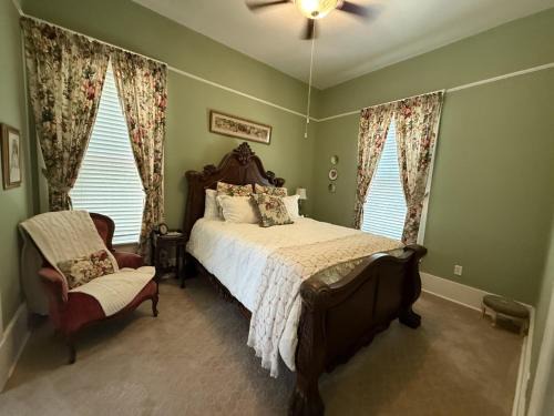 Guthrie Bed & Breakfast | The Lynnie Ann at The Judges Chamber