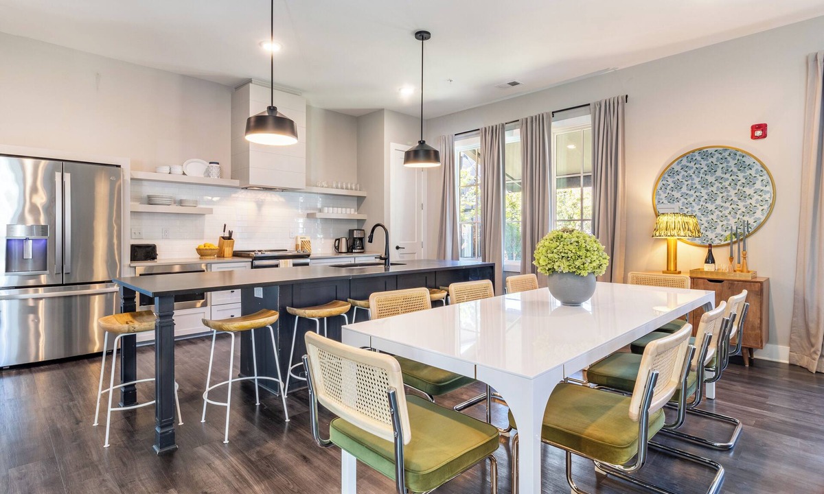 Germantown Apartment | The Magnolia - AvantStay | Sleeps 24, DT Nashville