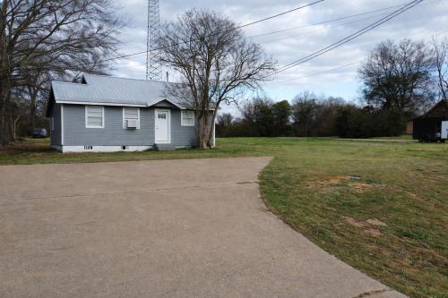 Linden House | The Main Street Cottage