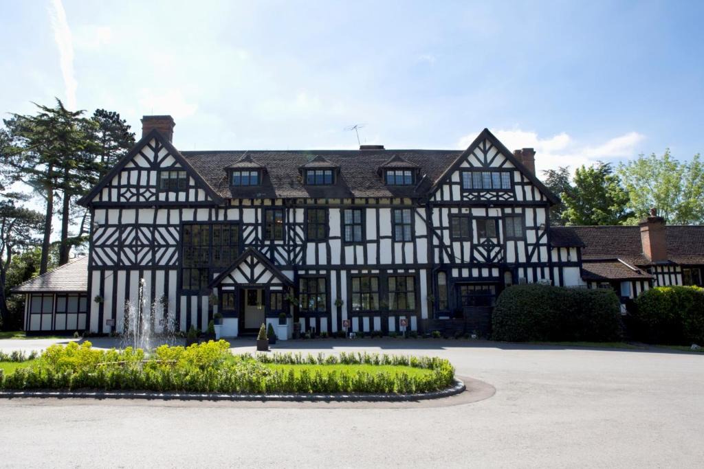 Elstree Hotel | The Manor Elstree