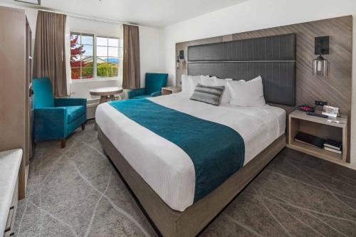 Anacortes Hotel | The Marina Inn