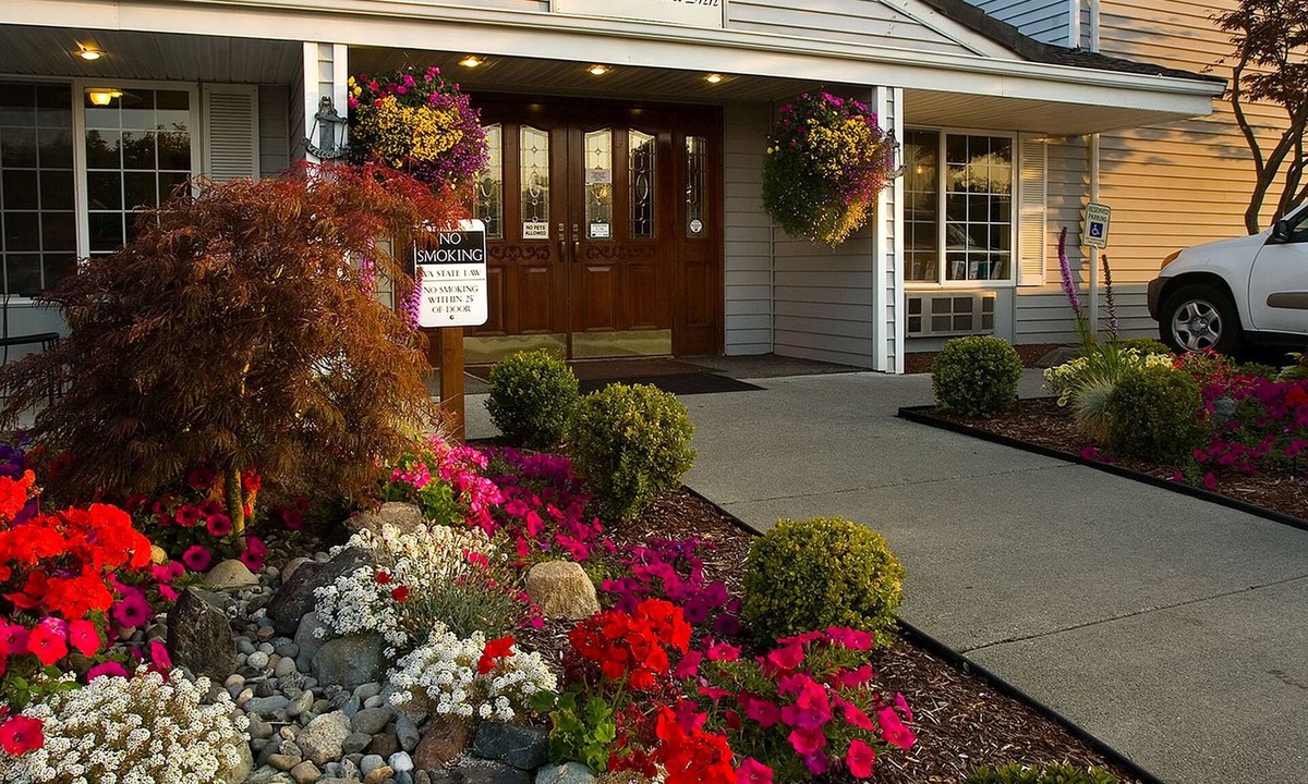 Anacortes Hotel | The Marina Inn