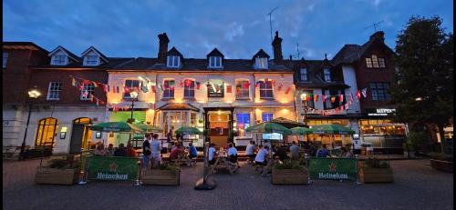 Alton Hotel | The Market Hotel