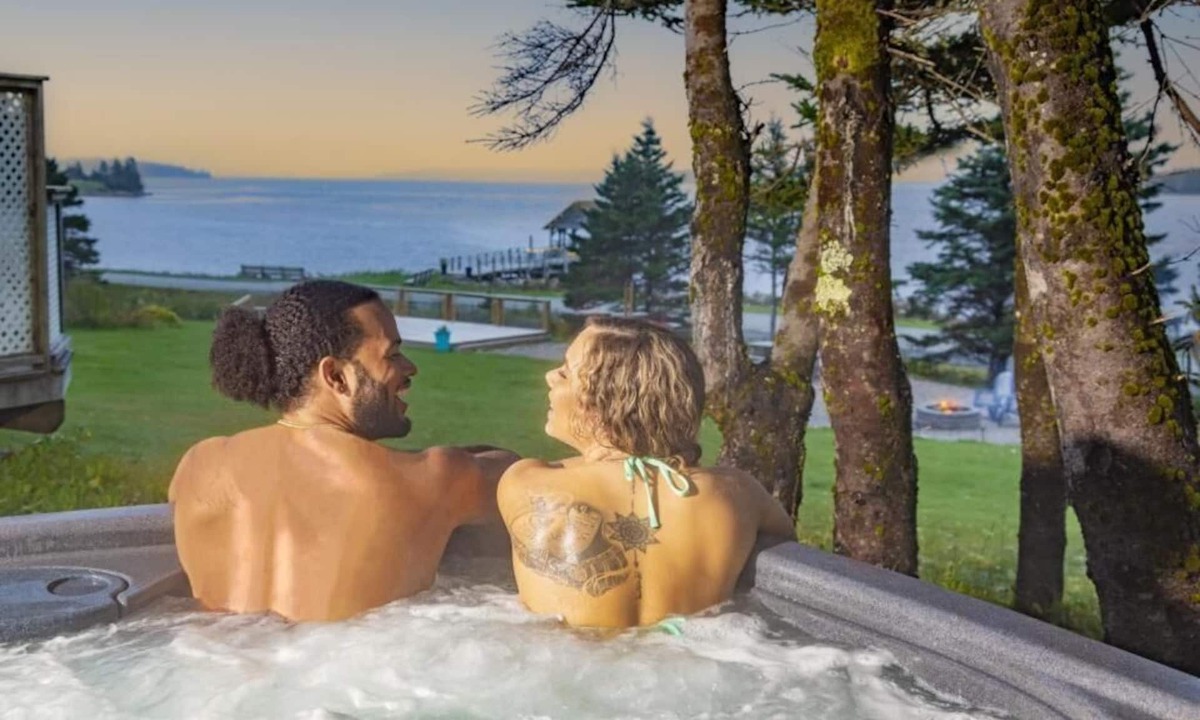 Port Dufferin Hotel | The Marmalade Motel