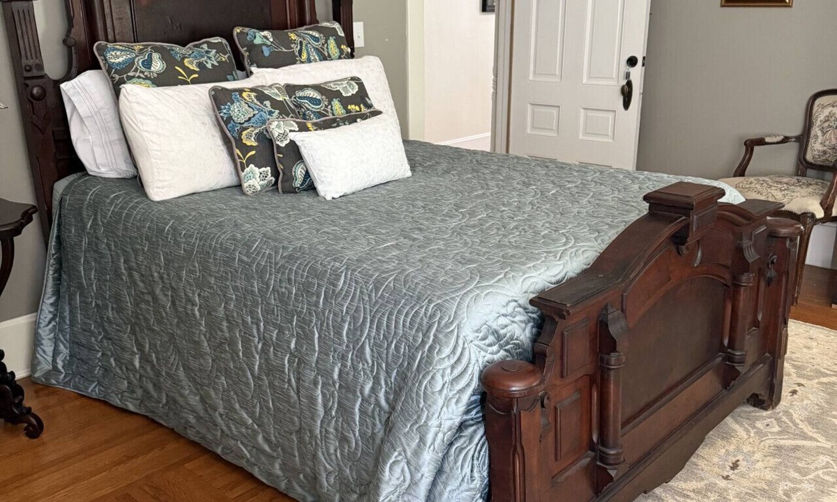 Guthrie Bed & Breakfast | The Martha Dale at The Judges Chambers