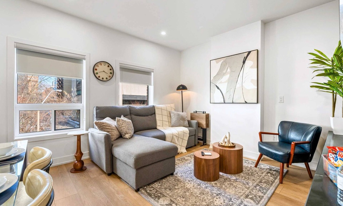 Grange Park Hotel | The McCaul | Premium DT Suite near FIFA 2026