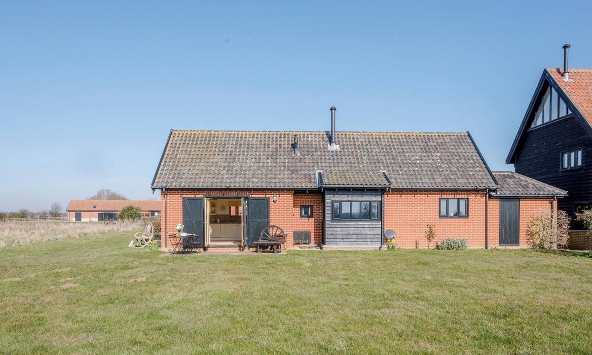 Bawdsey Apartment | The Meadows Dairy, Bawdsey