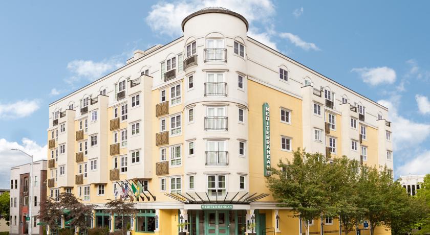 Lower Queen Anne Hotel | The Mediterranean Inn