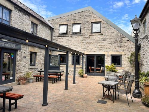 Tideswell Hotel | The Merchant's Yard