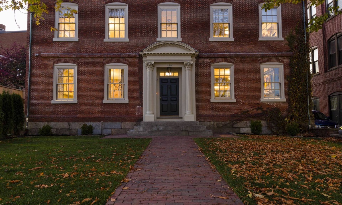 Salem Hotel | The Merchant