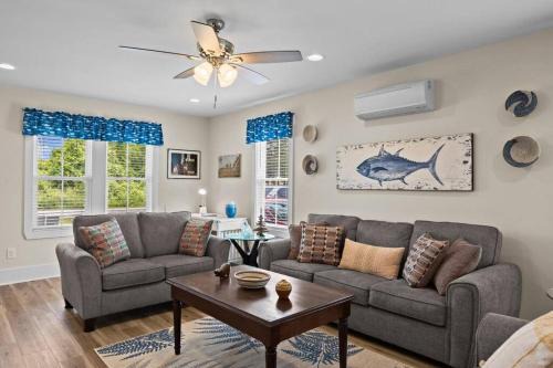 Marshallberg House | The Merry Marlin