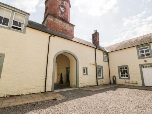 Newbridge Apartment | The Mews Flat