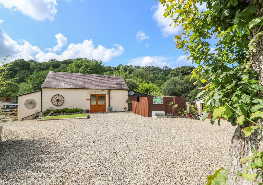 Llandysul House | The Mill