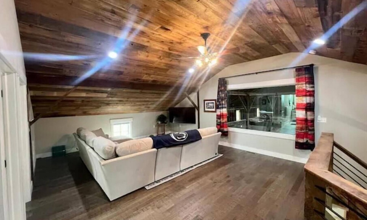 Muncy House | The Mill on Bluff