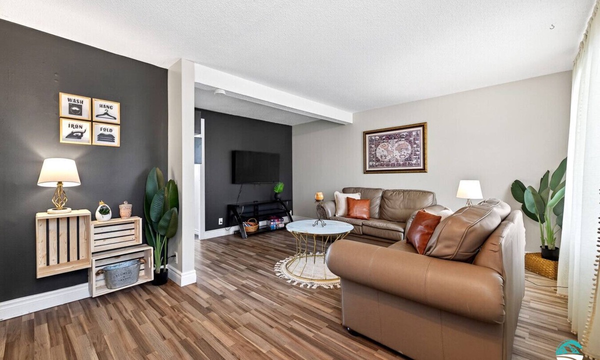 Gatineau House | The Mill Townhouse 3 bedrooms