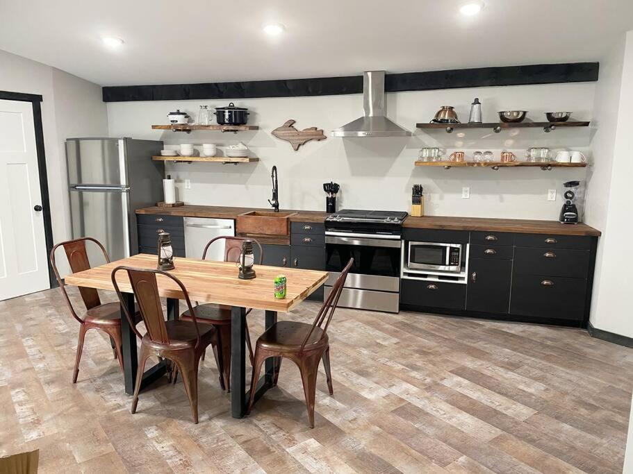 Hancock House | The Miner Vacation Rental
