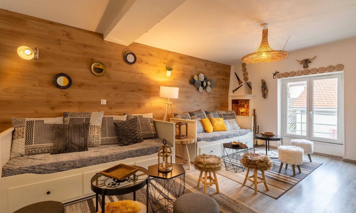 Voiron Apartment | The modern tree, Hyper Center, 8 Pers., T3 on 70m²