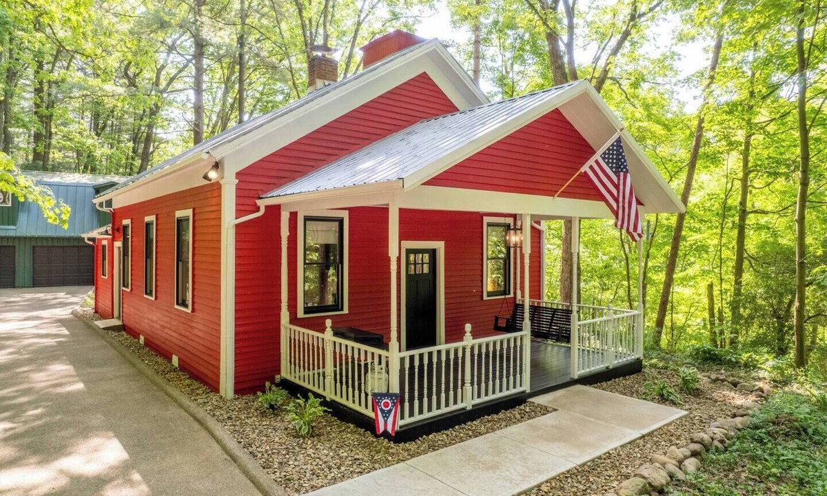 Perrysville House | The Mohican Schoolhouse